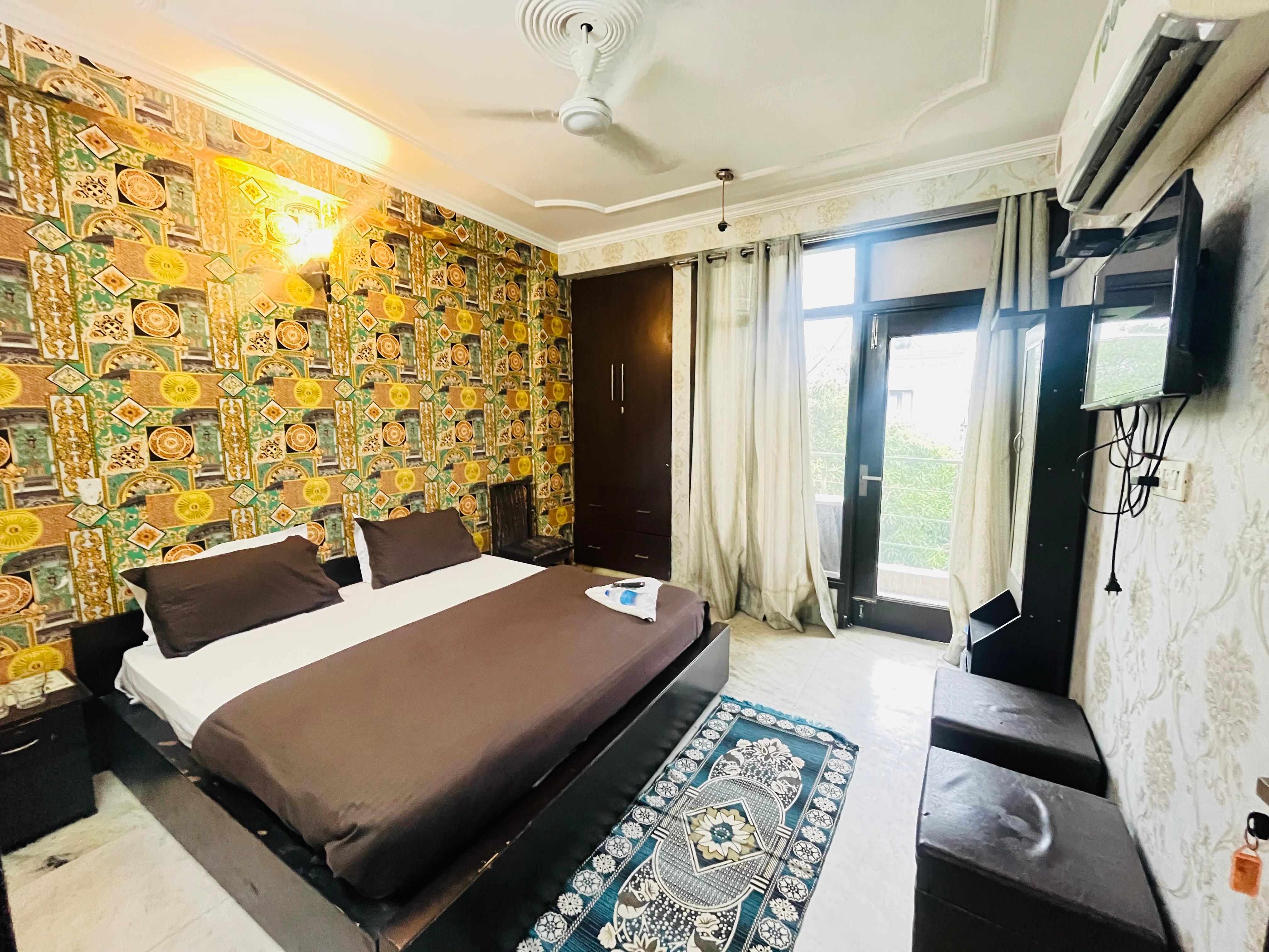 Hotel Jagannath | Best Budget Hotel Near Nehru Place & CR Park